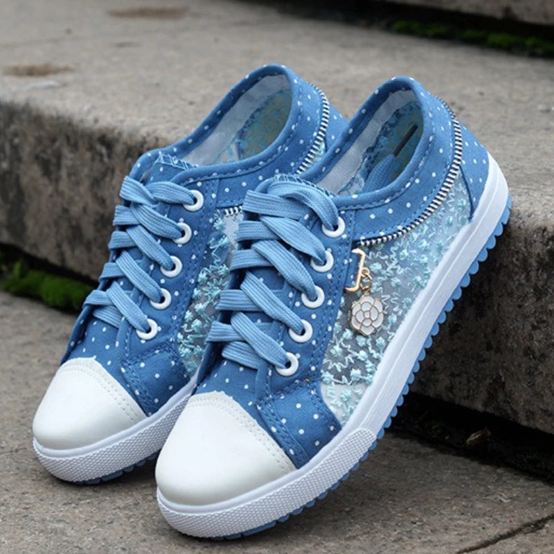 Women's Hollow Denim Mesh Shoes Woman Flat Casual Shoes Breathable Cloth Shoes Student Кроссовки Женские Scarpe Donna